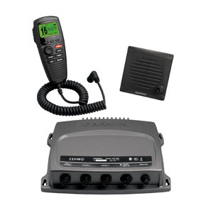 Garmin VHF 300i черный ​VHF 300i черный – современная радиоустановка, которая применяется на судах для связи с другими кораблями. Она поддерживает сразу несколько станций, обеспечивает безопасность передвижения в открытом море. Сигнал посылается с помощью мощной системы мегафона или голосовой почты в виде 15-секундного сообщения. 